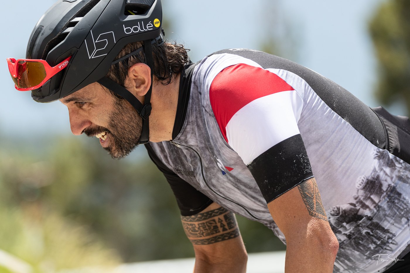 35ADEAAD C675-4B6C-A108-AB1AE024FBE3